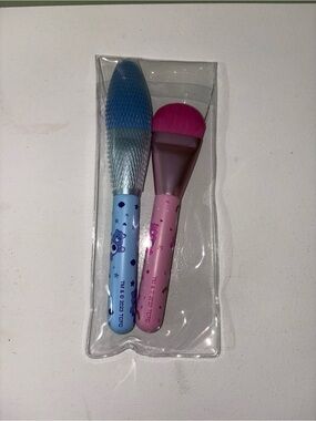 Cute Blue & Pink Care Bears Face Brush Duo